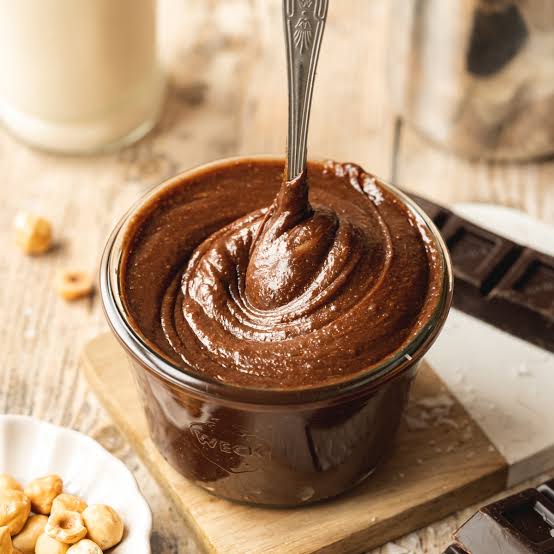 Homemade Chocolate Hazelnut Spread